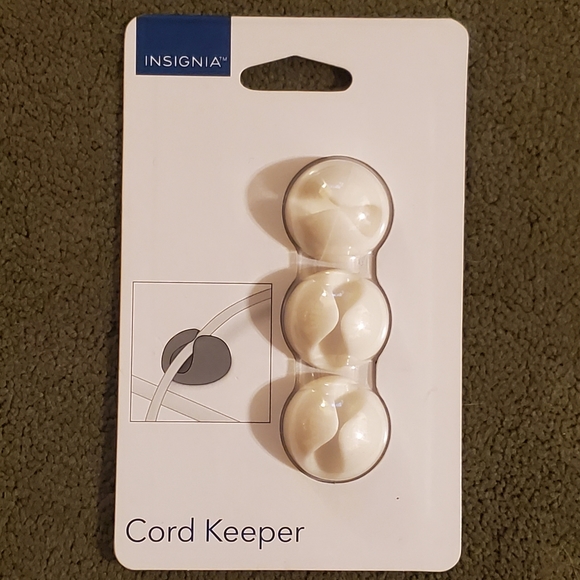 3pcs White Insignia Cord Keeper - Picture 2 of 5